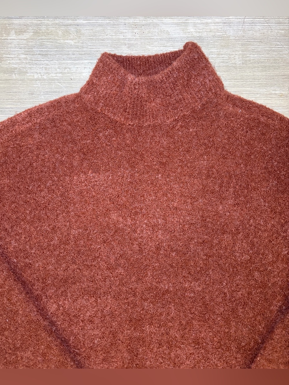 Abercrombie & Fitch rust orange color Turtleneck Sweater women’s medium - Picture 3 of 7